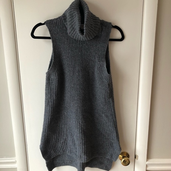 Grey Sleeveless Turtleneck Sweater - Picture 1 of 4